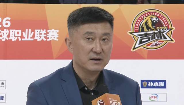 歐聯戰報-广东21分大胜！强援怒砍42分7板8助，杜锋却难高兴起来，有人伤退